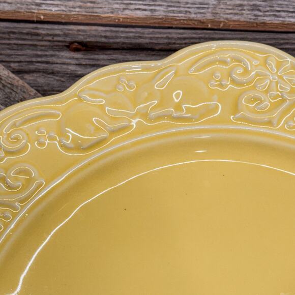 Pair of Spring and Easter Themed Plates w Embossed Bunnies and Butterflies-10.5” - Picture 4 of 10